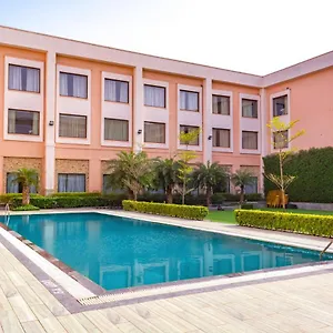 3* Üdülőközpont Tivoli Grand